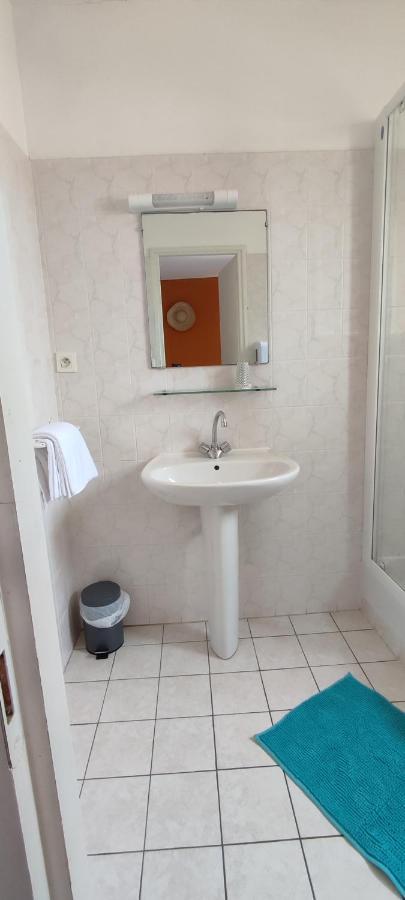 Hotel & Cantine De La Plage Les Sables-dʼOlonne Εξωτερικό φωτογραφία