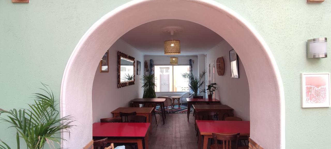 Hotel & Cantine De La Plage Les Sables-dʼOlonne Εξωτερικό φωτογραφία