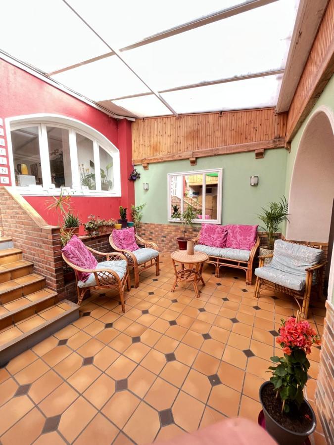 Hotel & Cantine De La Plage Les Sables-dʼOlonne Εξωτερικό φωτογραφία